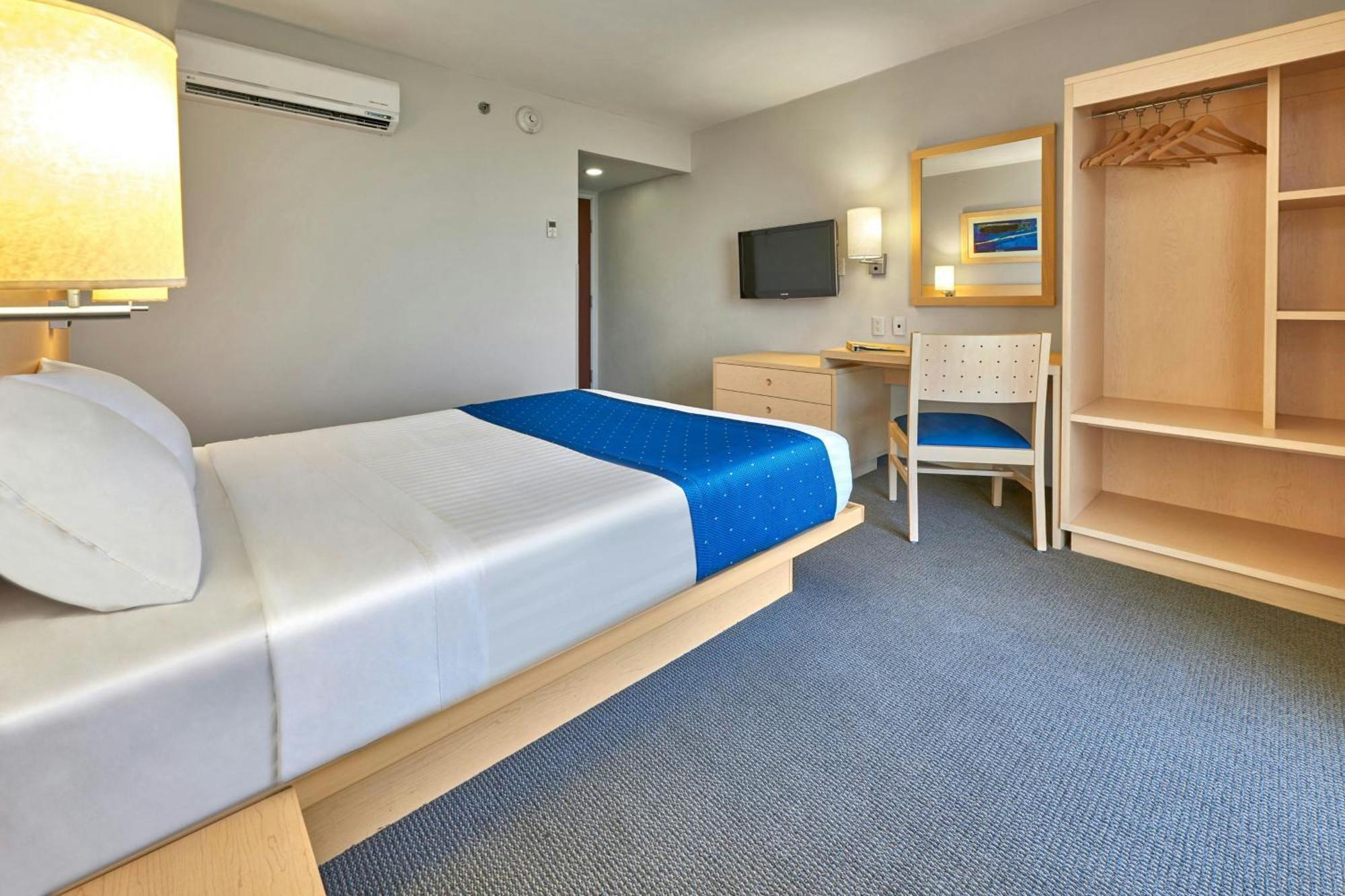ซิตี้ เอ็กซ์เพรส ซิวดัด โอเบร์กอน Hotel ซิวดัด โอเบรกอน ภายนอก รูปภาพ